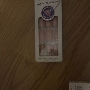 imPRESS Nude and Gold Press-On Nails